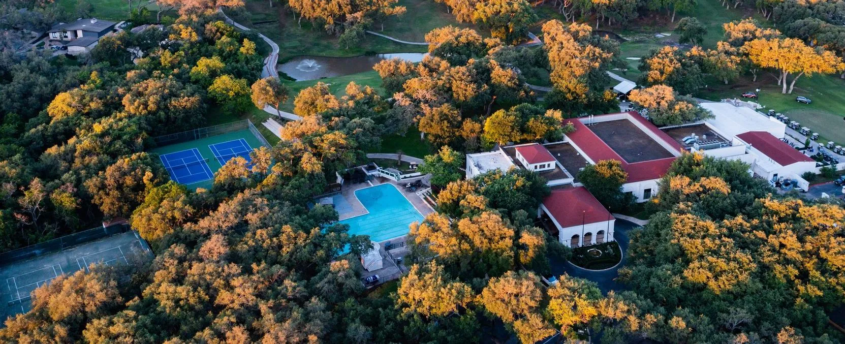 Oak Hills Country Club