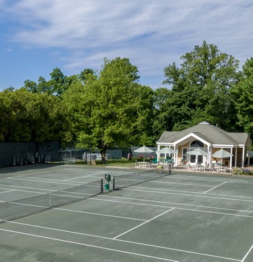 Old Oaks Country Club
