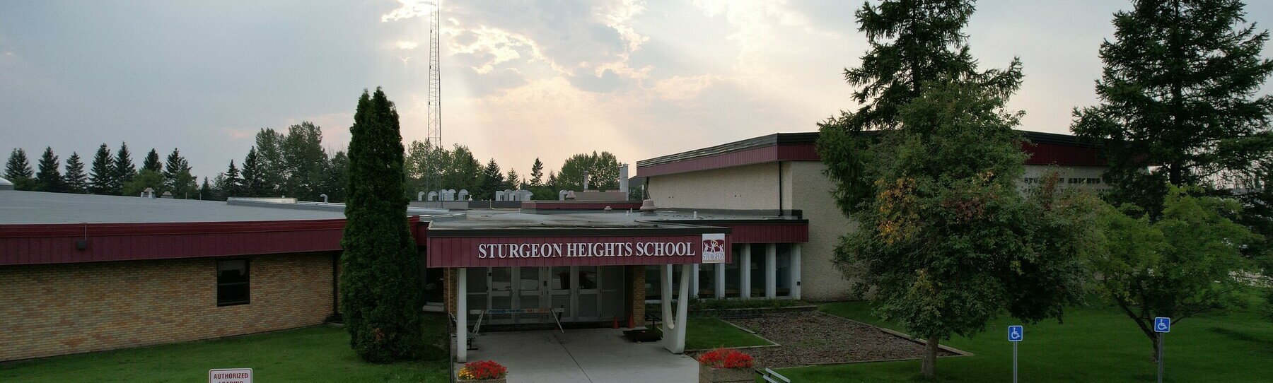 Sturgeon Heights School