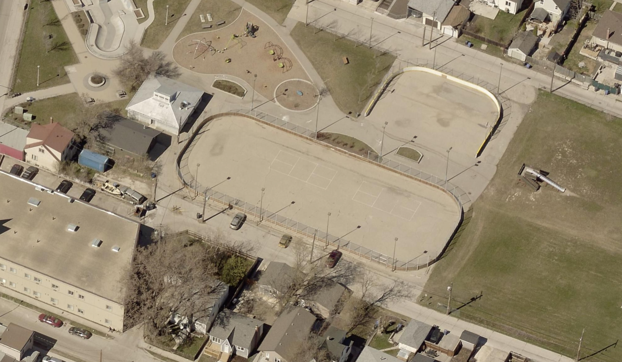 281 Henderson Hwy, Winnipeg, Manitoba, R2L 1M4