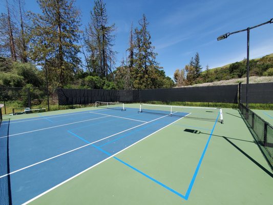 Mission Hills Racquet and Swim Club