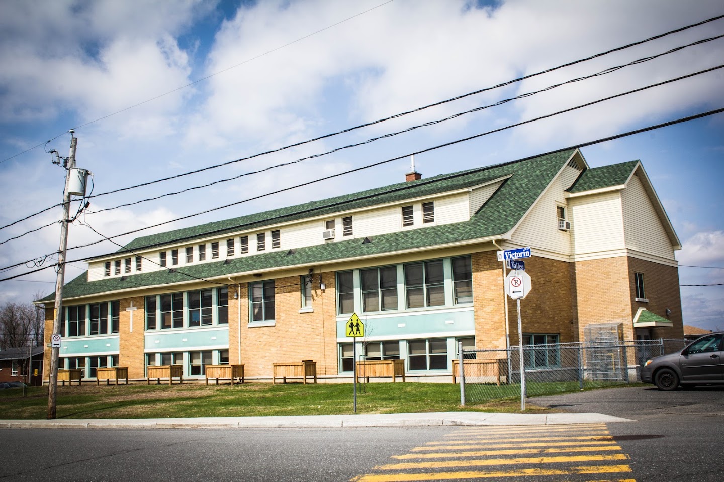 School Saint-Charles