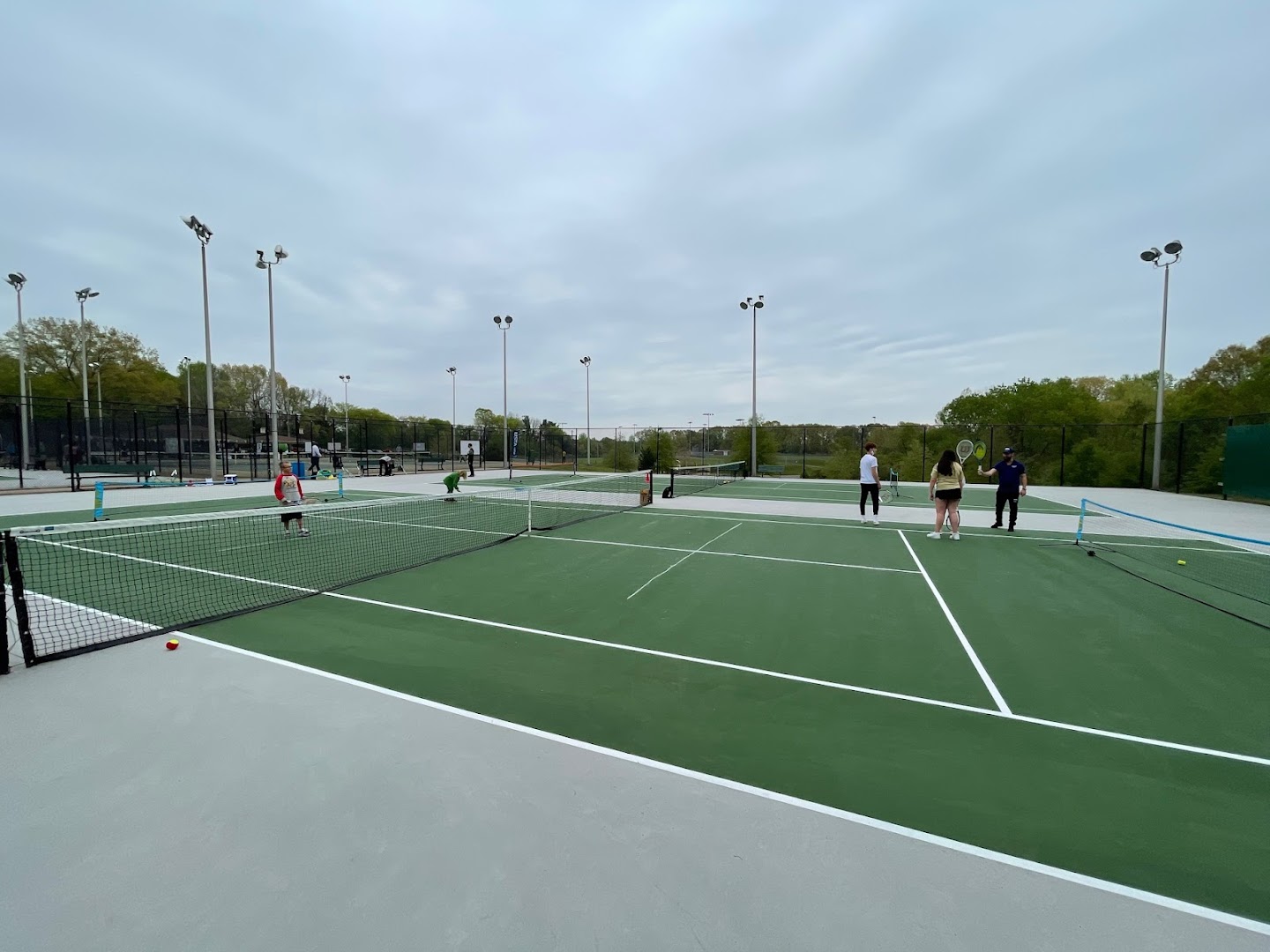 Swan Lake Tennis Complex
