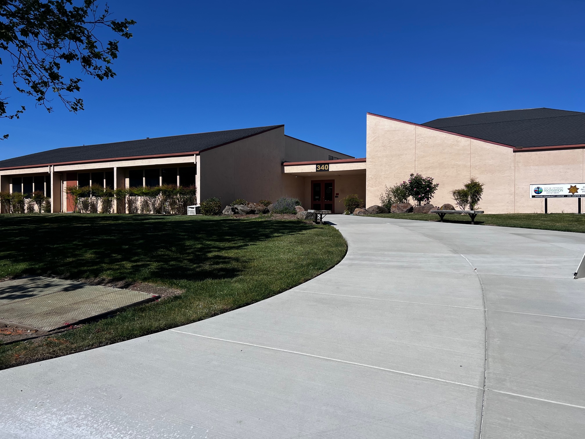 Pittsburg Marina Community Center