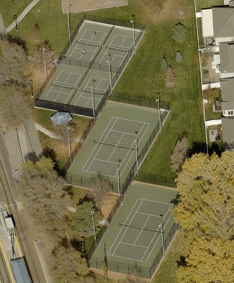 Dewey Bluth Park