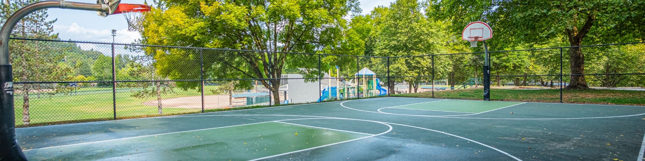 Issaquah Highlands Pickleball and Tennis Court