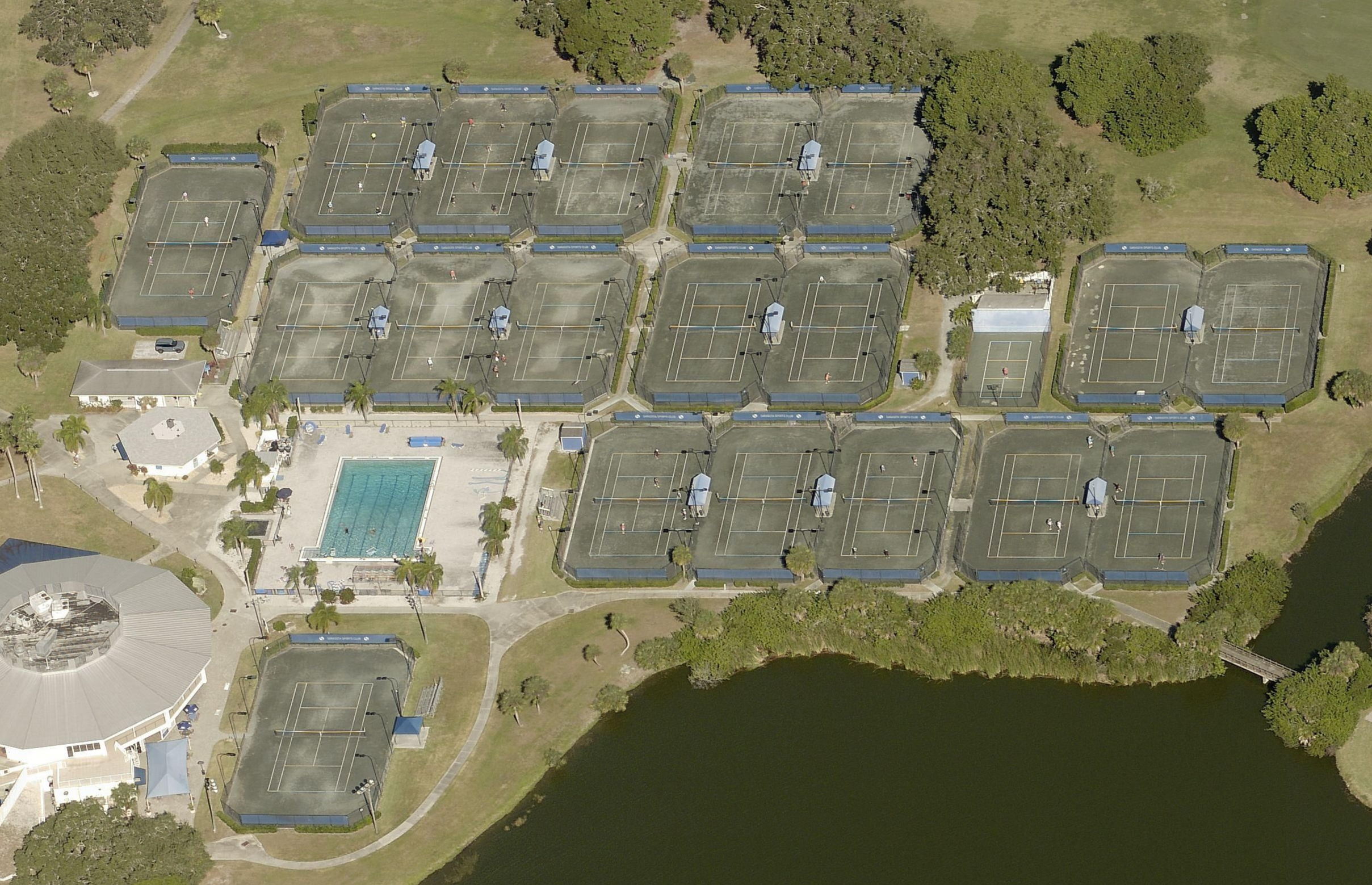 Serendipity Health & Racquet Club