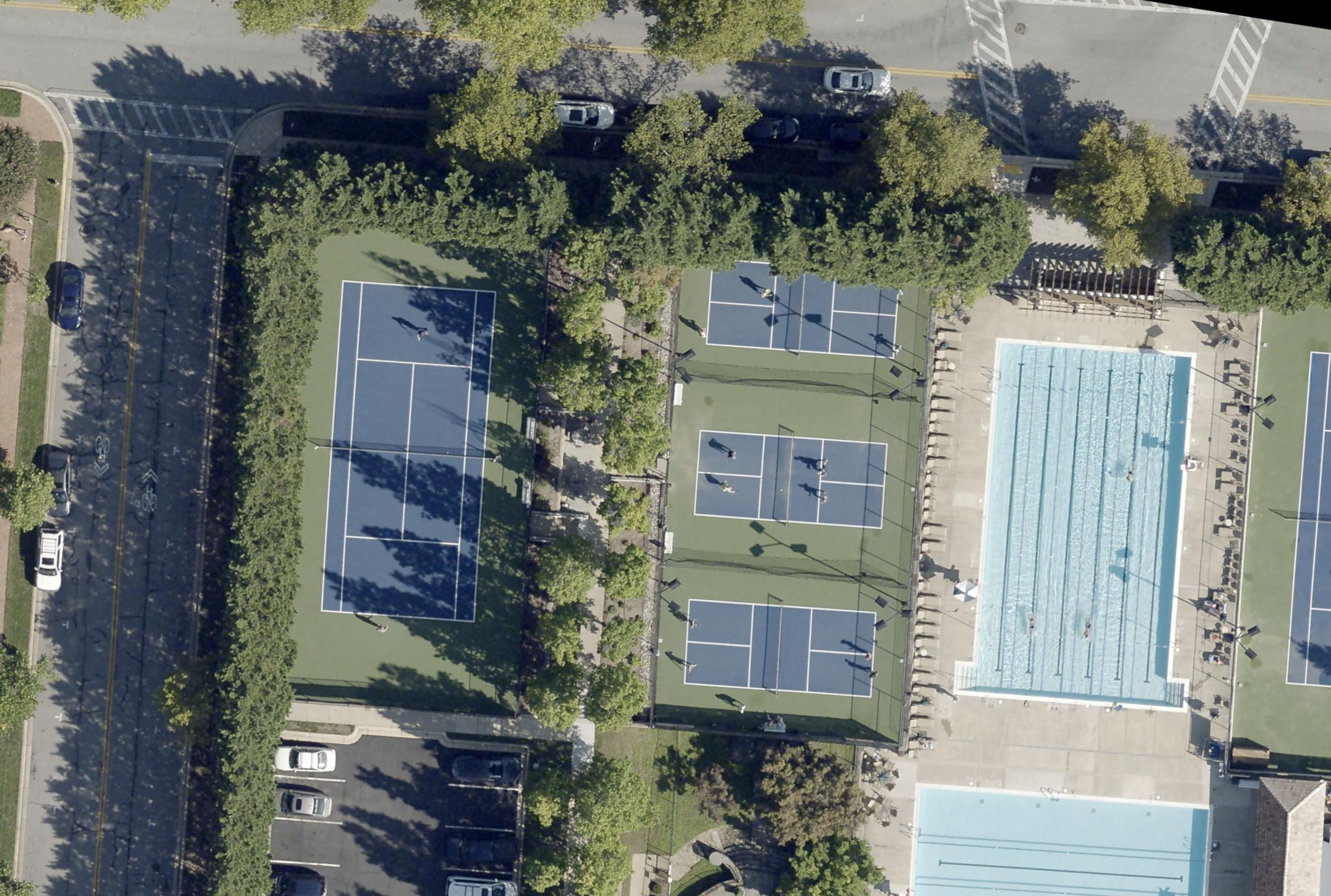 Kentlands Swim And Tennis Club