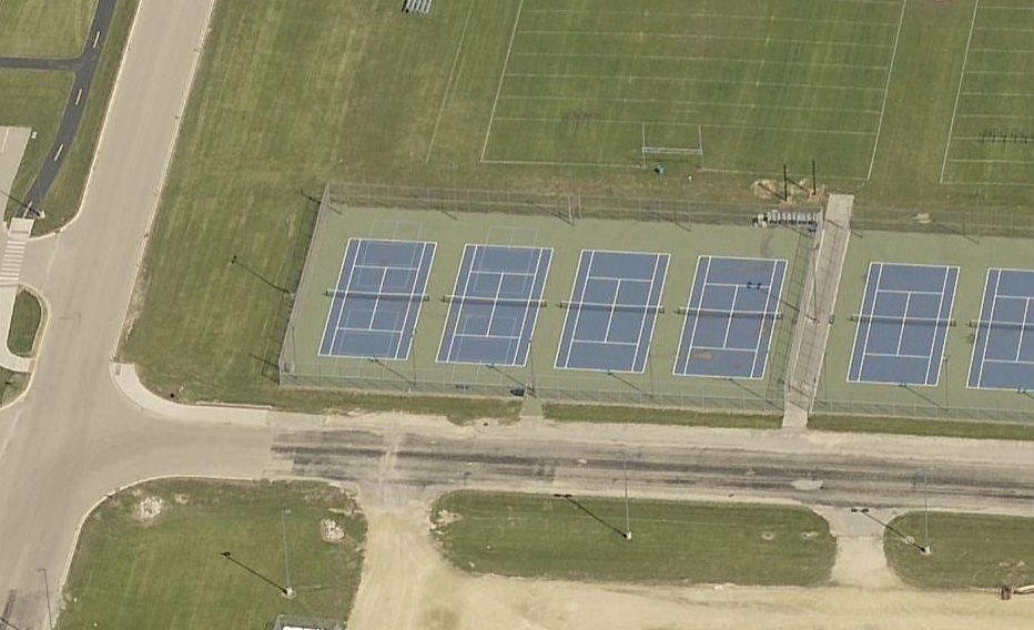 696 N Colfax St, Byron, IL, 61010, USA