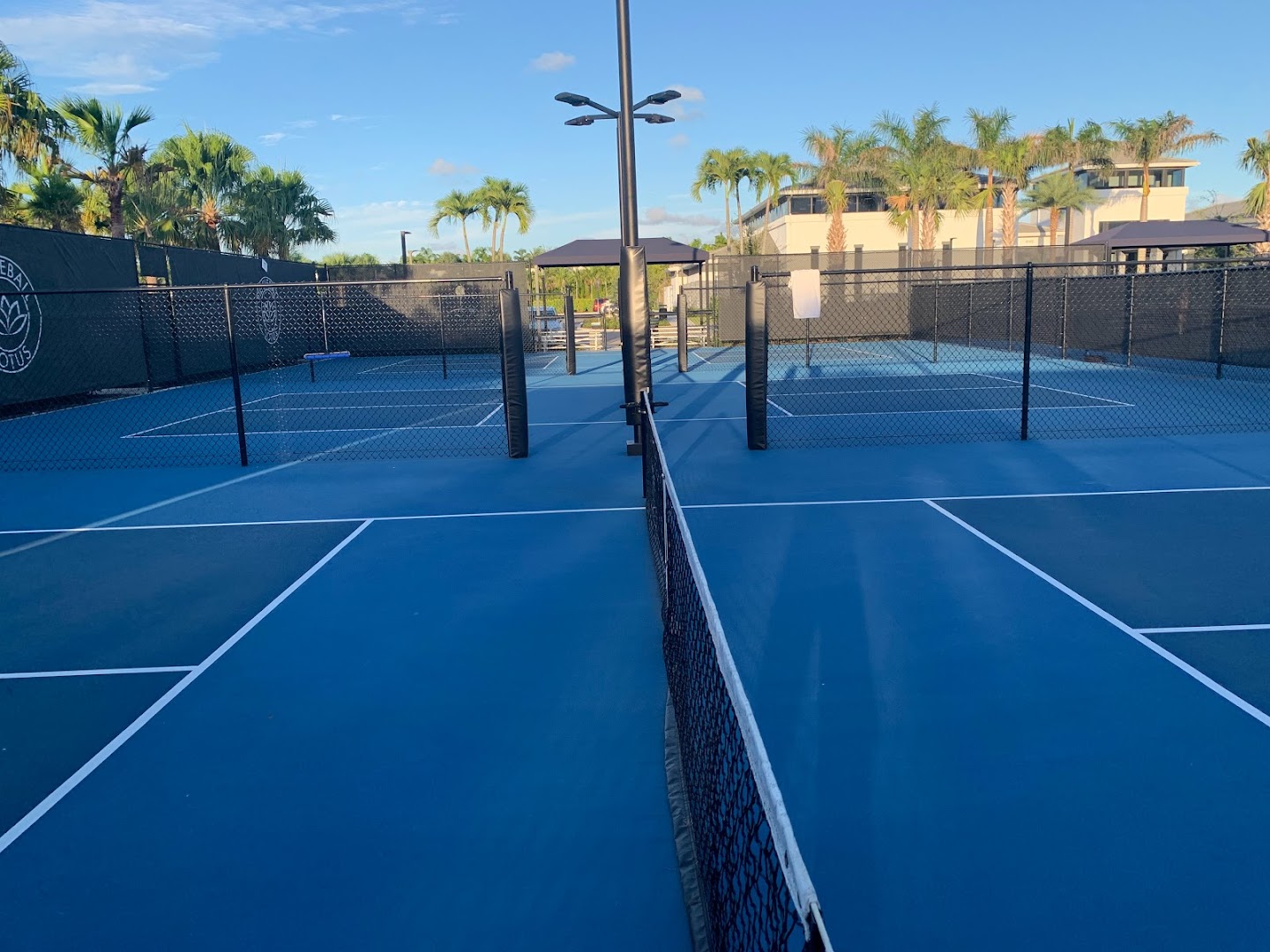 Lotus Racquet Club