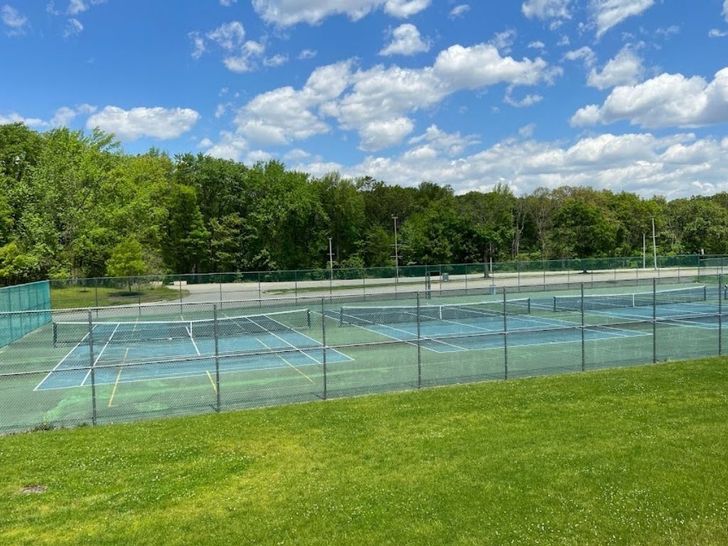 Hazlet Tennis Club