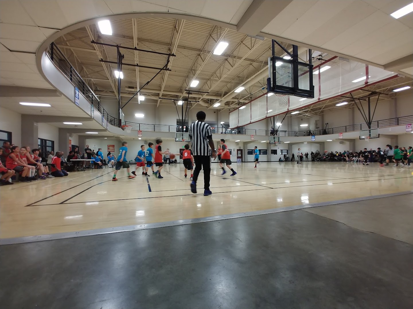 9715 Lakewood Dr SW, Lakewood, WA 98499, United States