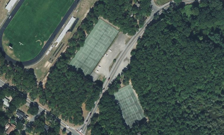 Dennis-Yarmouth Regional High School