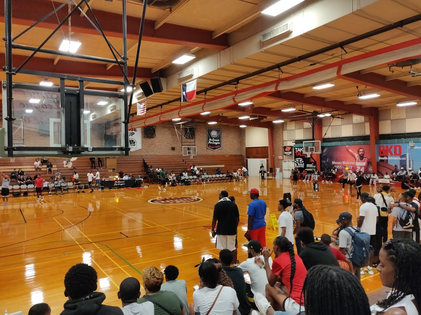 Fonde Recreation Center