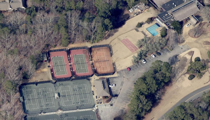 NorthRiver Yacht Club - Yacht Club Building/Pool