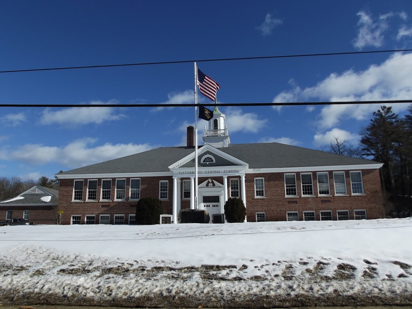 Tuftonboro Central School