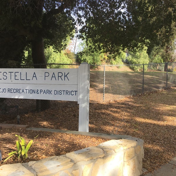 300 Erbes Rd. Thousand Oaks, Thousand Oaks., CA 91362, USA