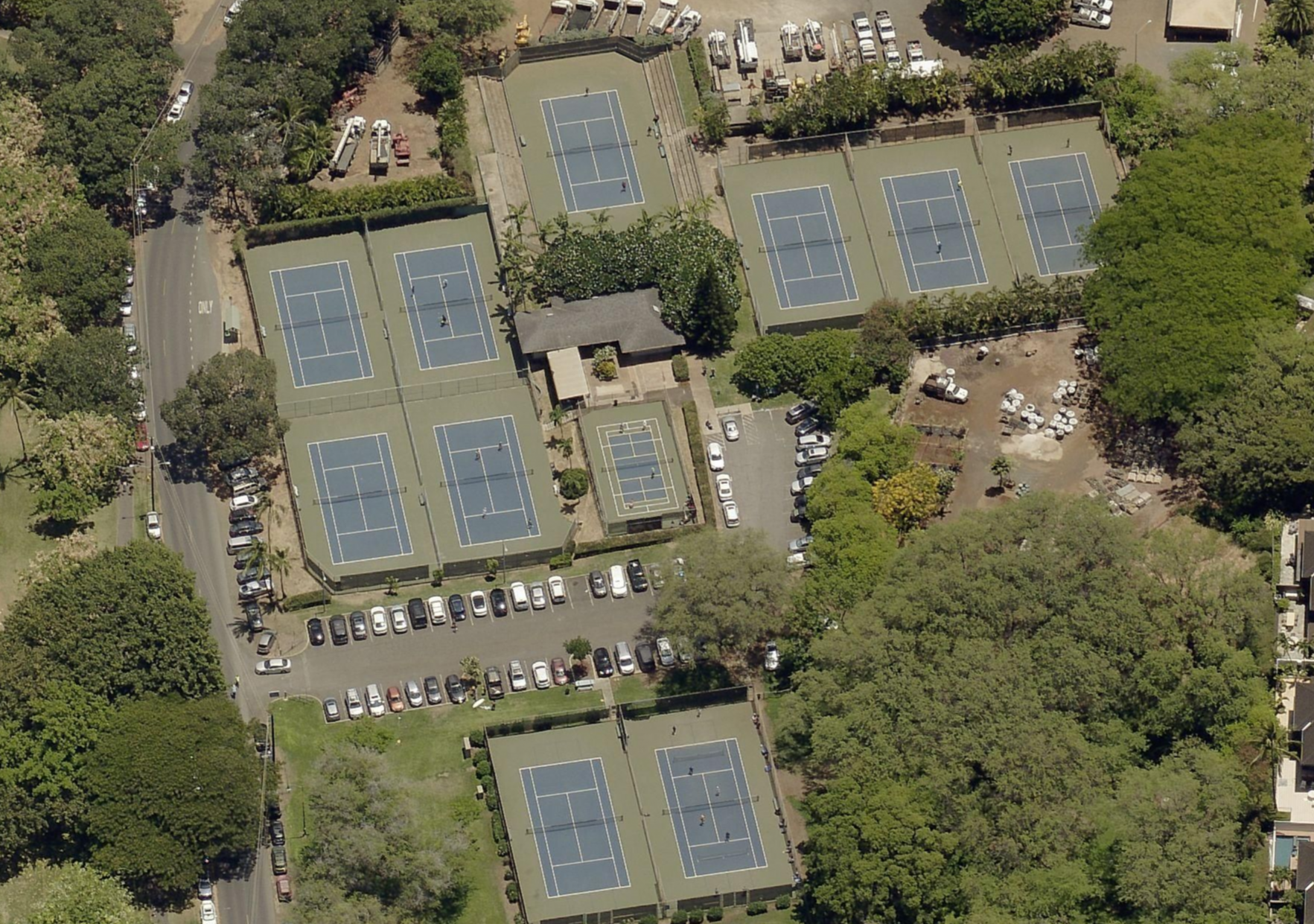Diamond Head Tennis Center