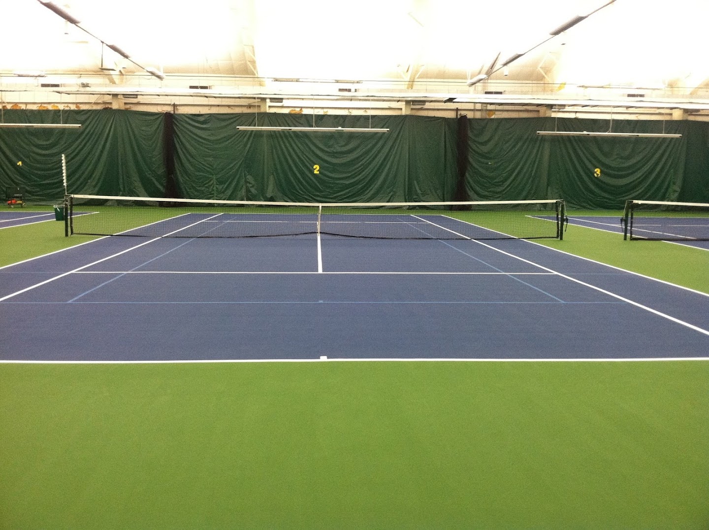Genesis/Lincoln Racquet Club