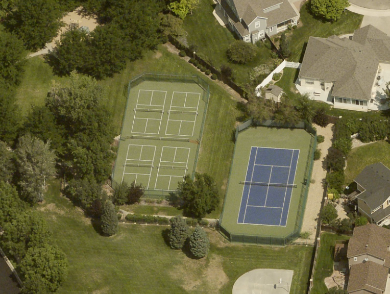 Pickleball at Kelly Farm Pool and Racquet Club Bounce