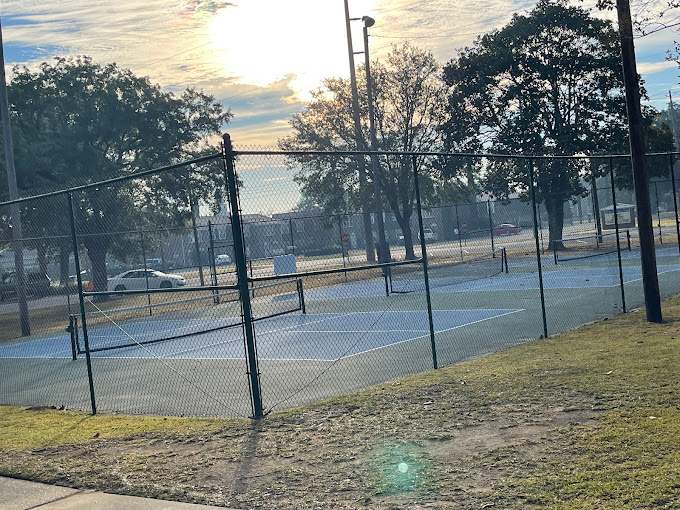 303 McMillan Ave, Bay Minette, AL, 36507, USA
