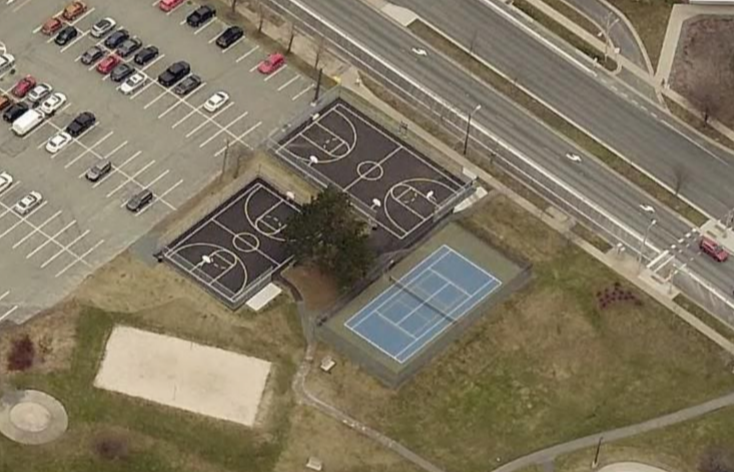 Dartmouth Common Tennis Court