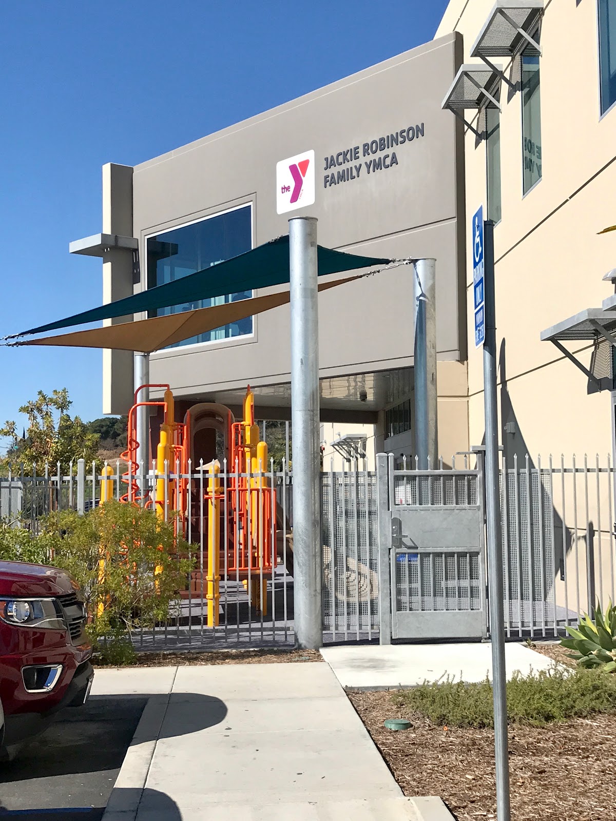 JACKIE ROBINSON FAMILY YMCA