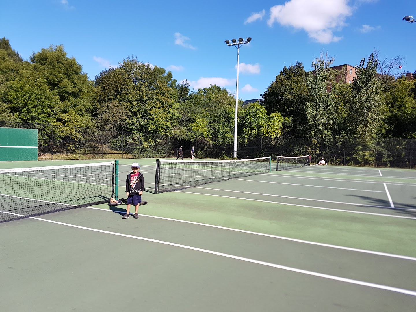 Knightsbridge Tennis Courts