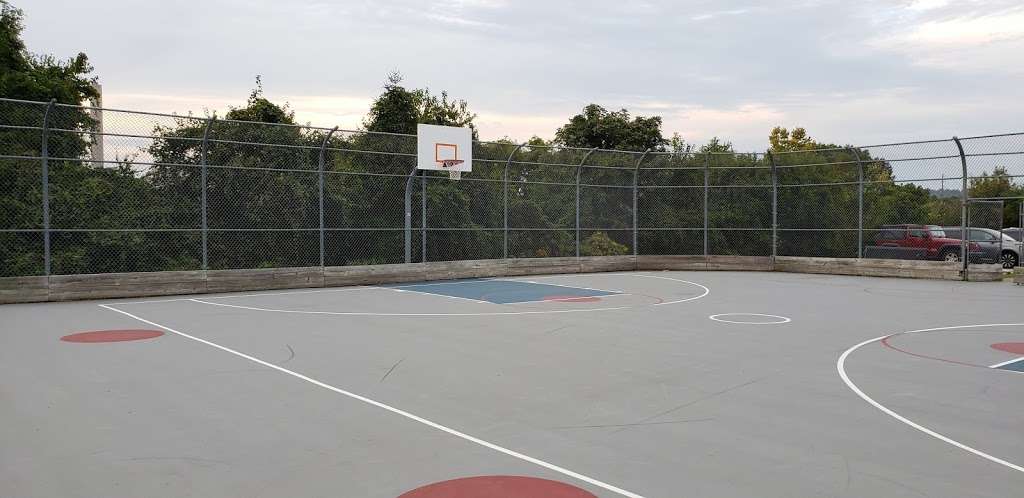 Colwell park