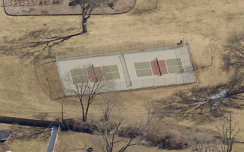 1024 E Meadowbrook Rd, Iola, KS, 66749, USA