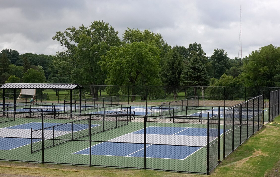 2000 Denton Rd, Jackson, MI 49203, USA