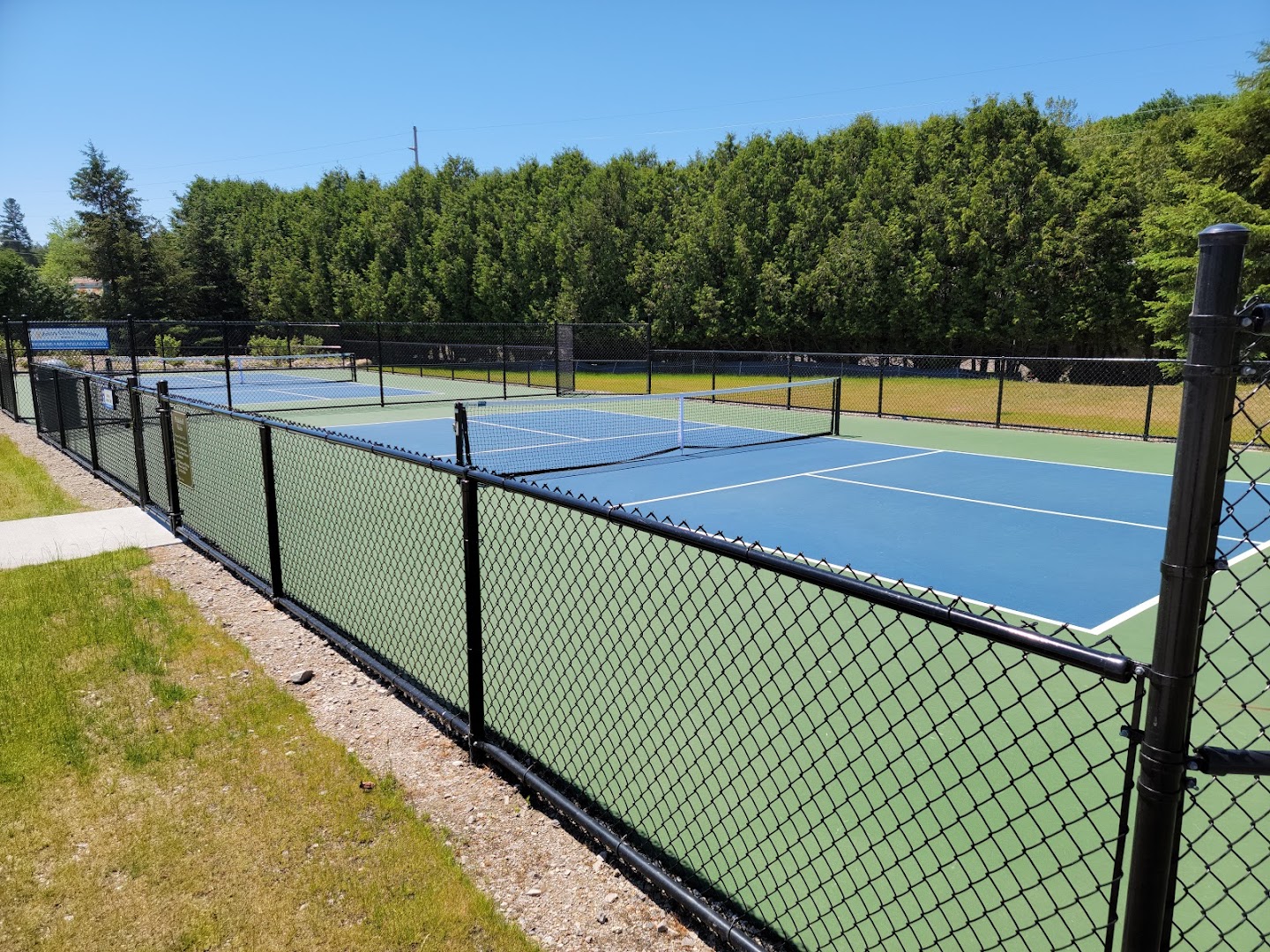 Pickleball at Riverbend Park in Petoskey | Bounce