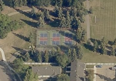 Village on the Lake Pickleball Courts