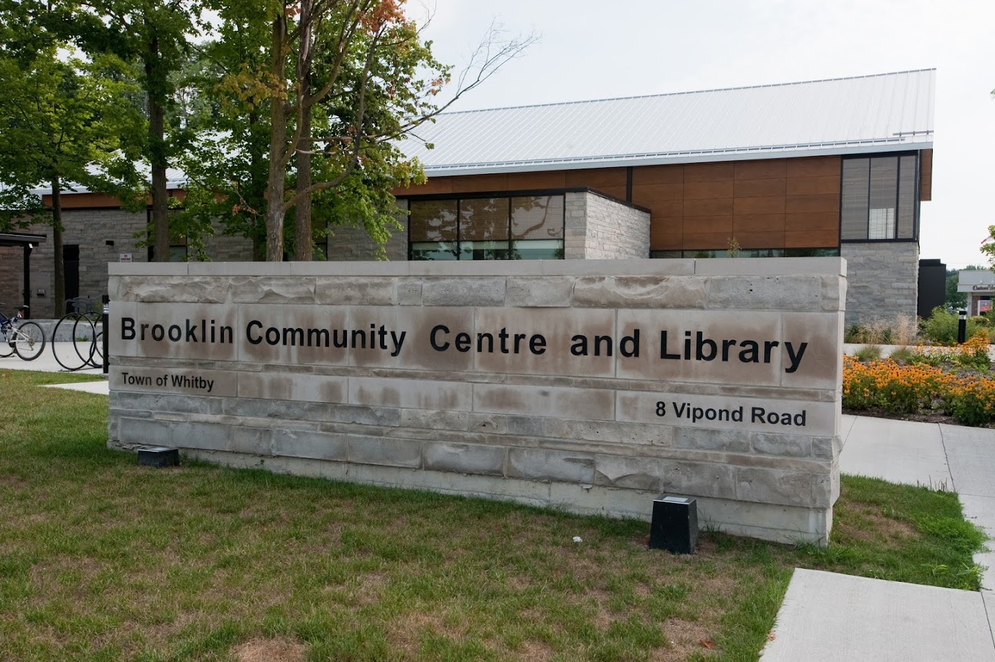 8 Vipond Road, Brooklin, Ontario, L1M 1A4