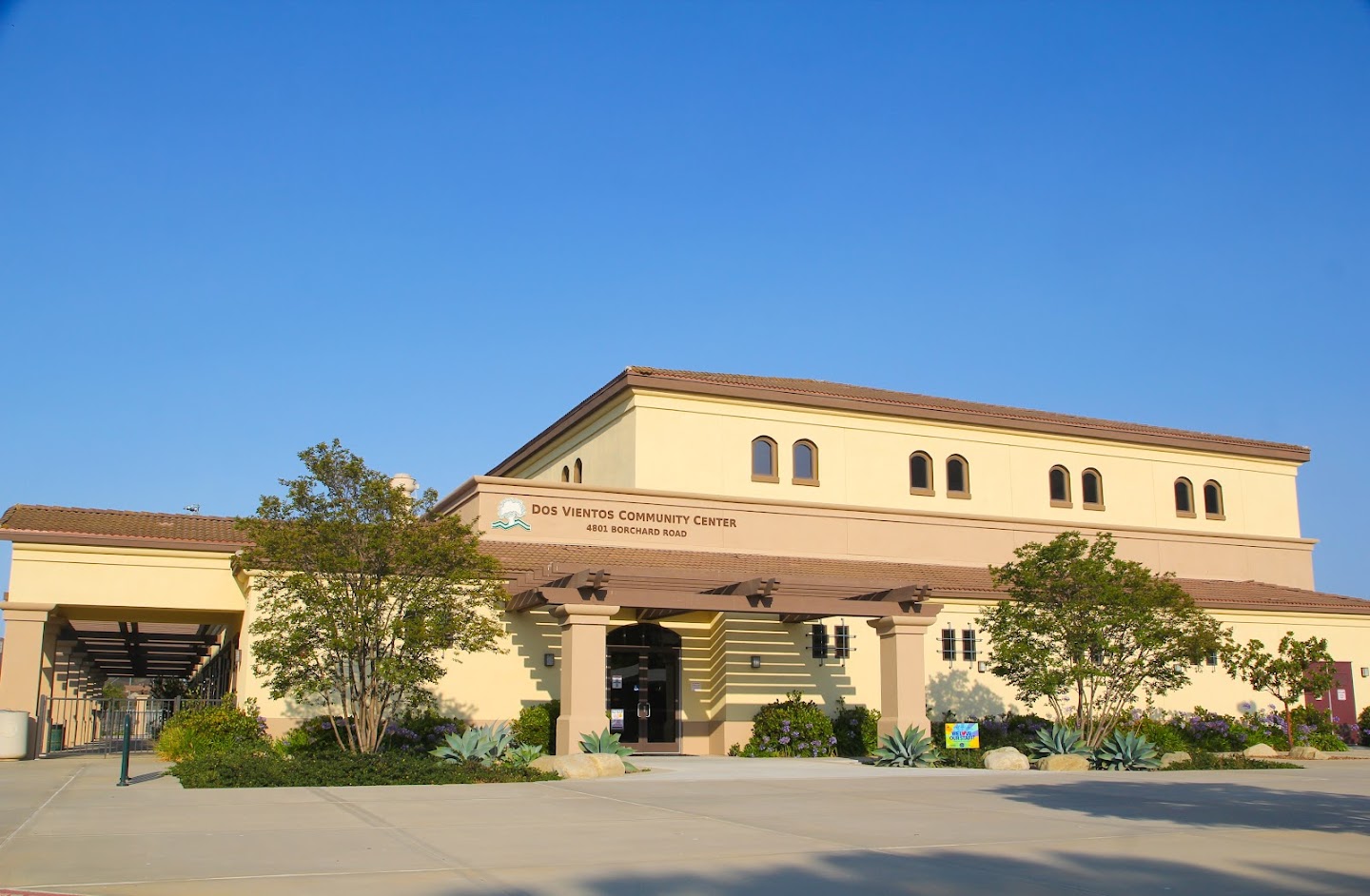 Dos Vientos Community Center