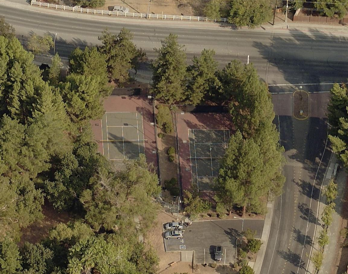 Pine Hollow Tennis Courts