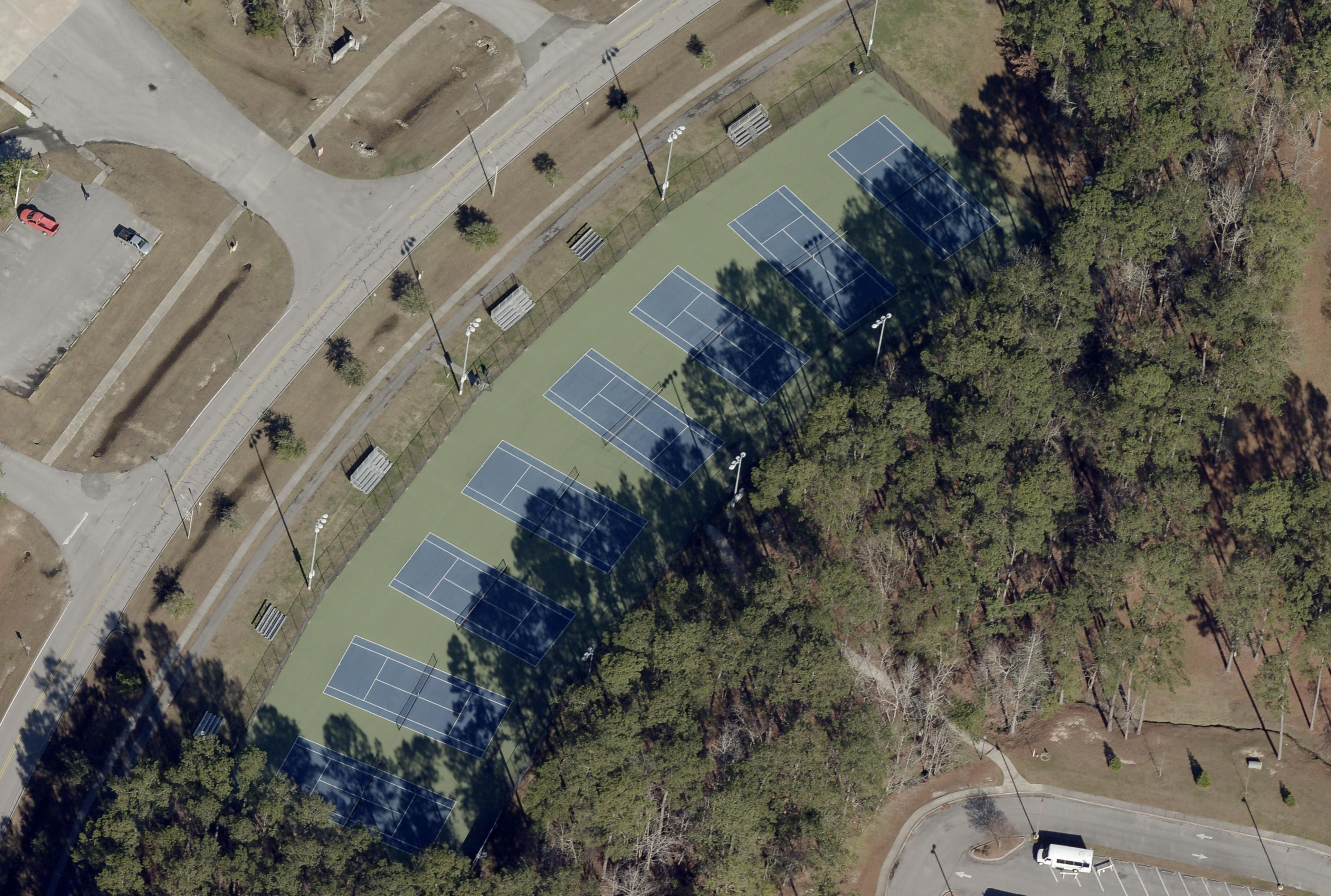 100 Recreation Ln, Jacksonville, NC, 28546, USA