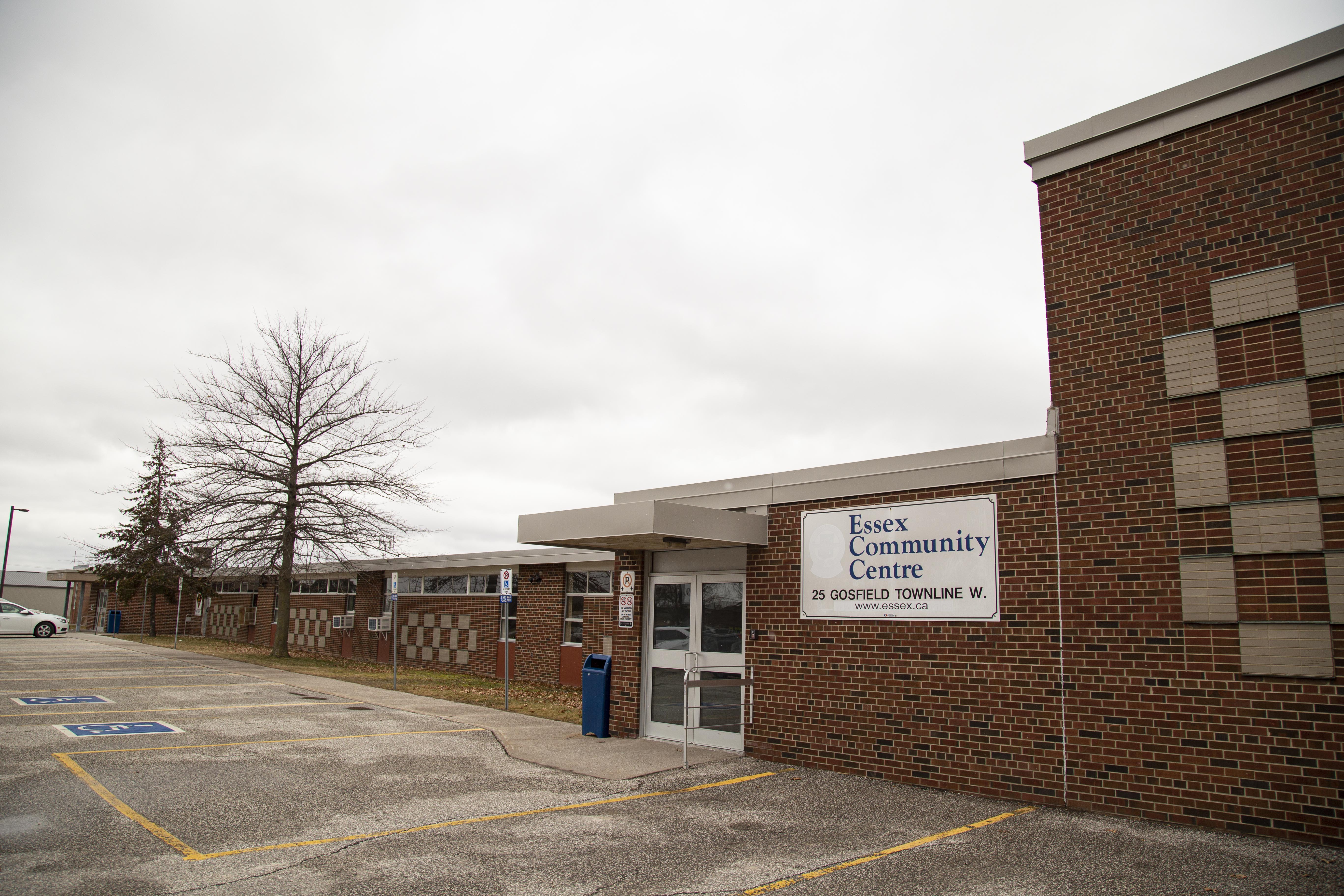 25 Gosfield Townline West, Essex, Ontario, N8M 1Y7