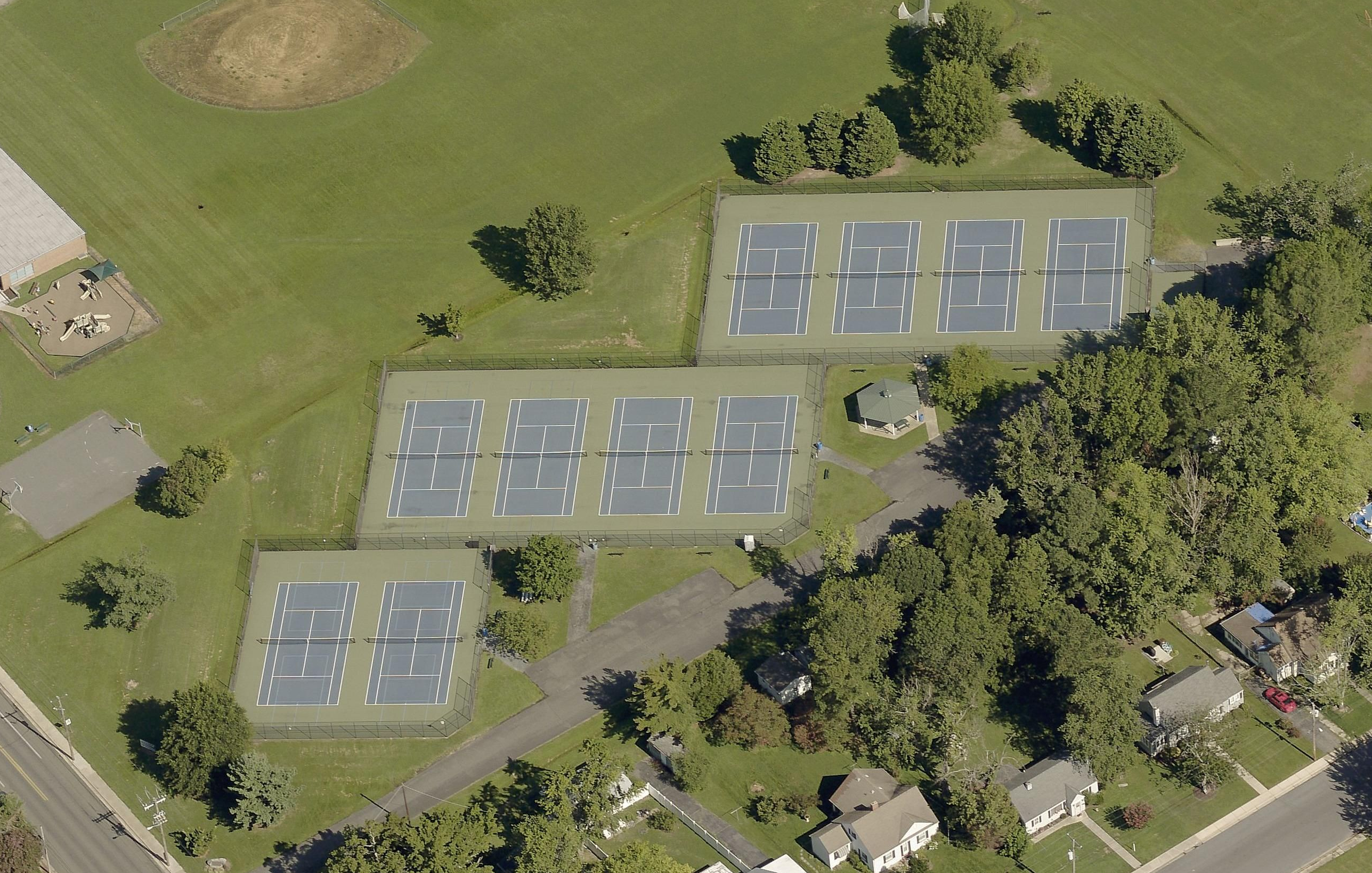 James G. Busick Tennis Courts