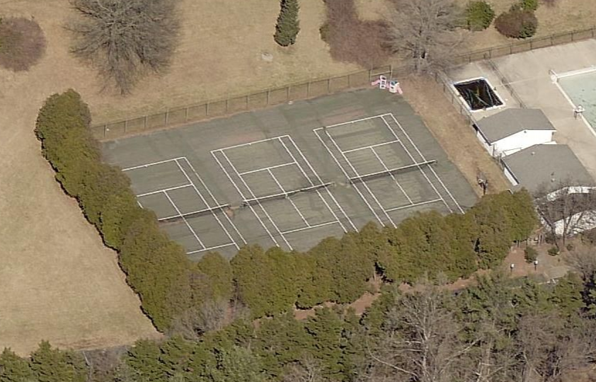 The Beach Tennis & Pool @ East Gate