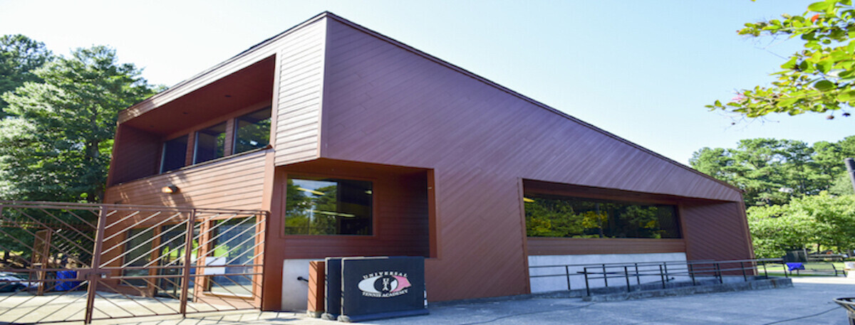 Blackburn Tennis Center (UTA)