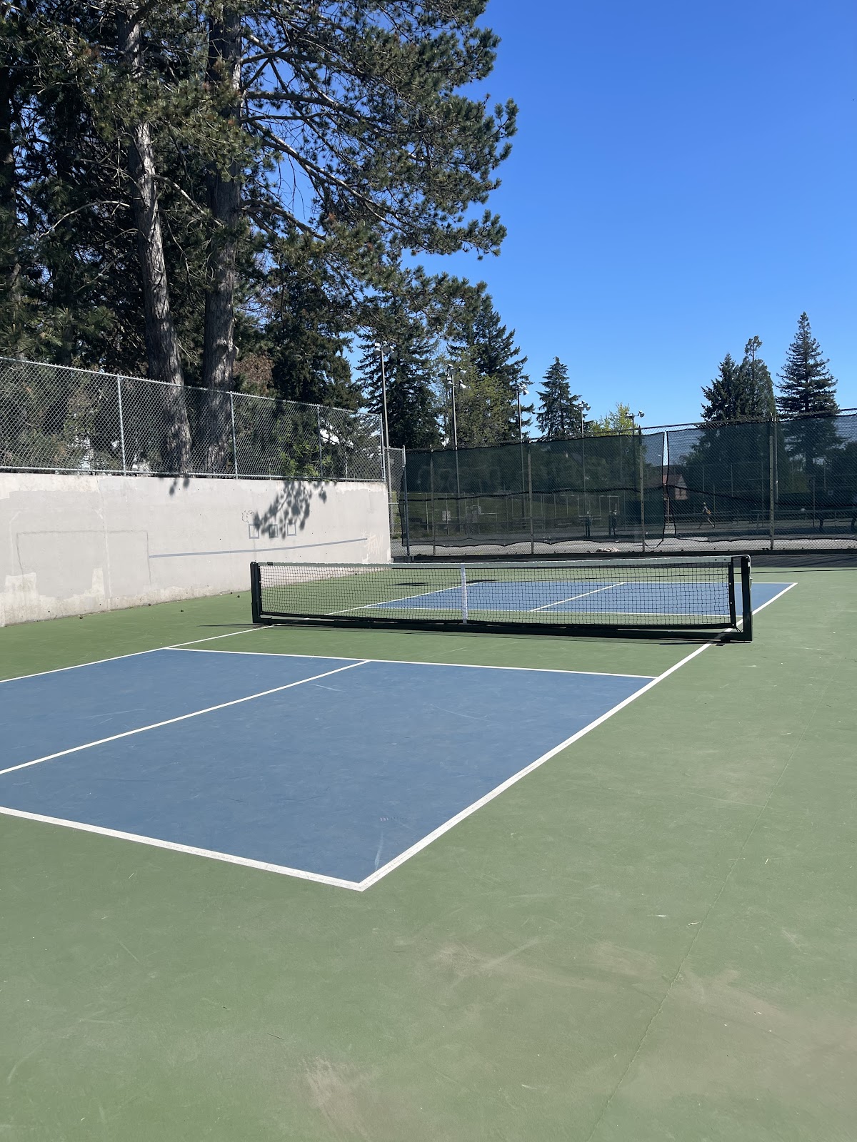 Laurelhurst Tennis and Pickleball Court