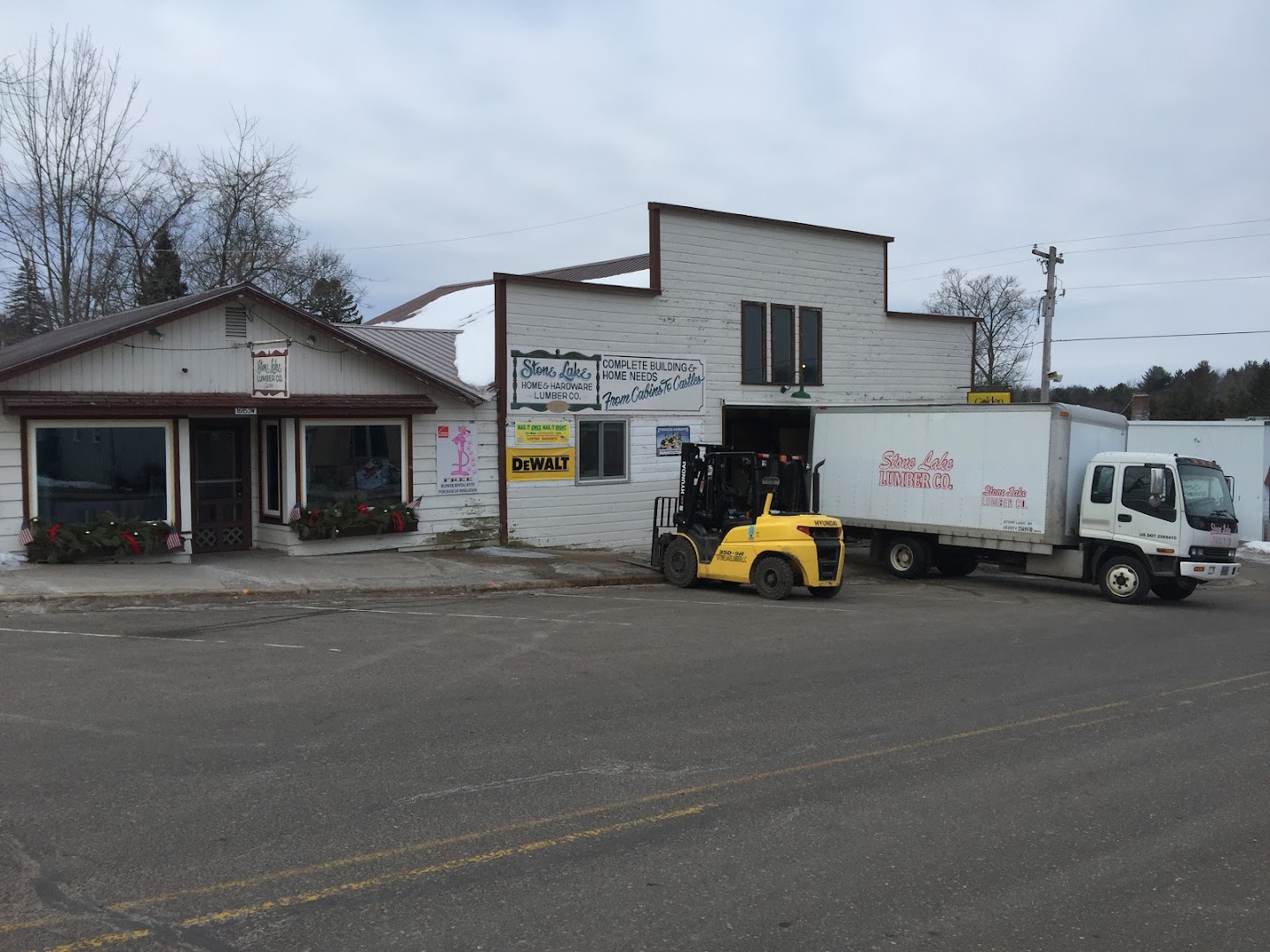 Stone Lake Indoor on 1st Street