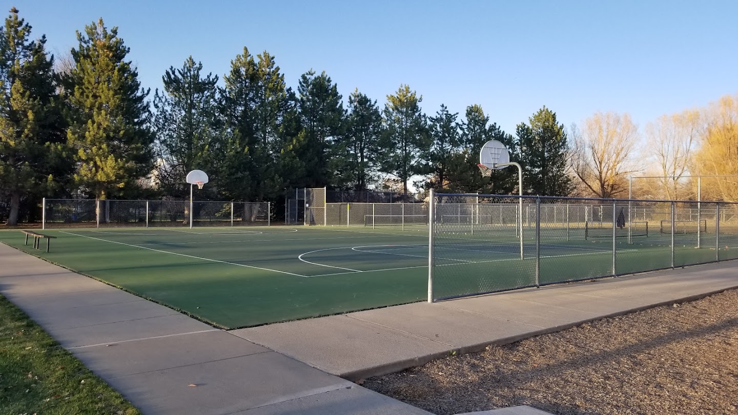 899 E 5th St, Loveland, CO, 80537, USA