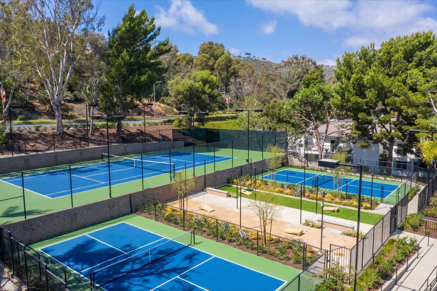 Marea Apartment Homes