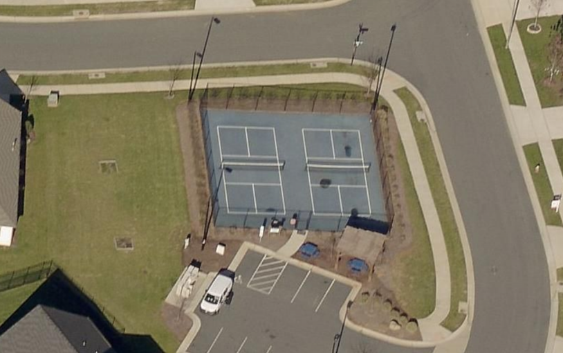 Mackintosh on The Lake Pickleball Court
