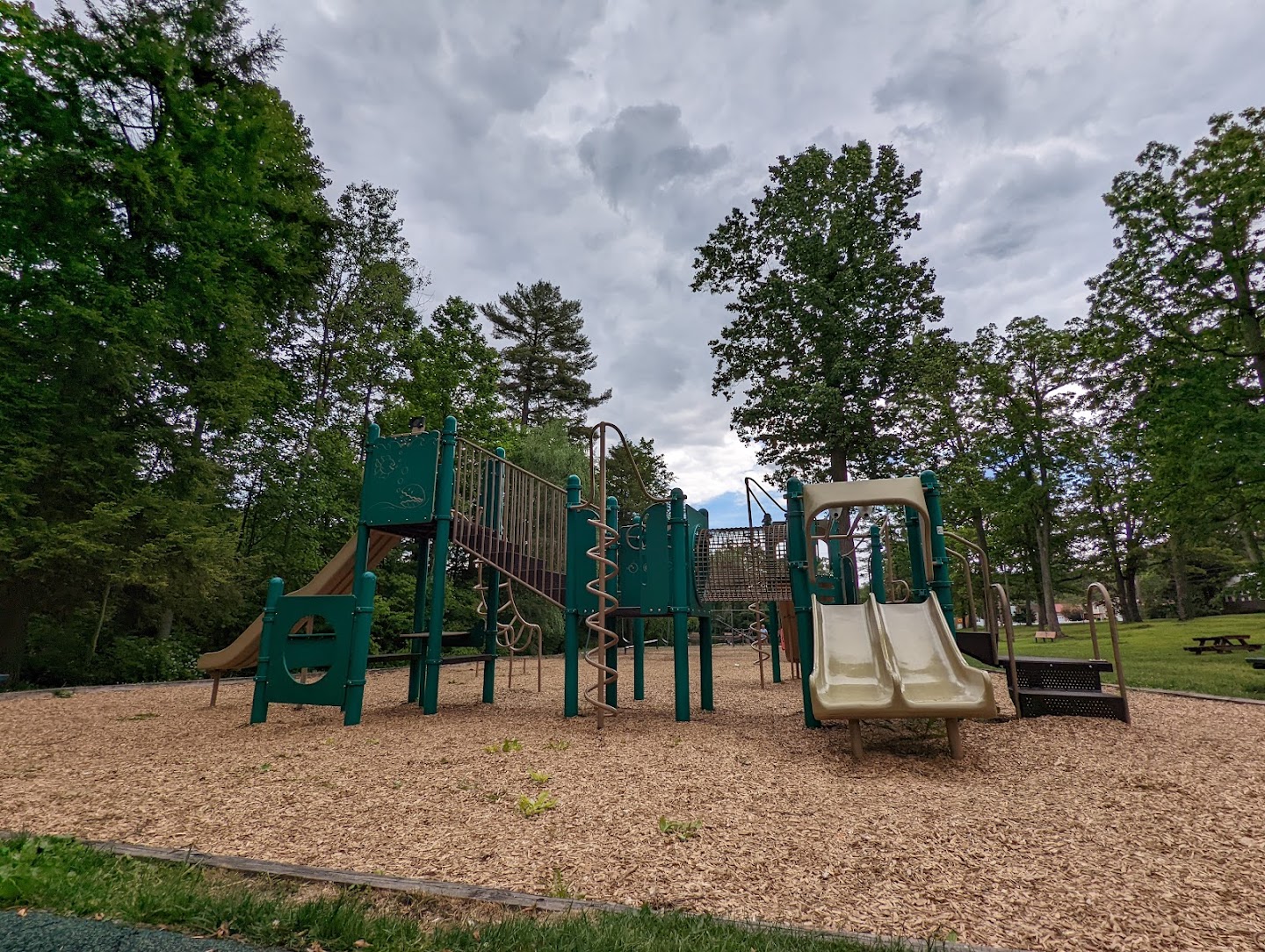 812 W. 15th St, Tyrone, PA 16686, USA