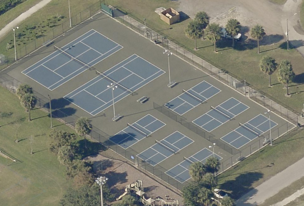 3595 Locust St SE, Saint Petersburg, FL, 33705, USA