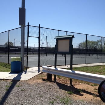 Alma Park Tennis Courts