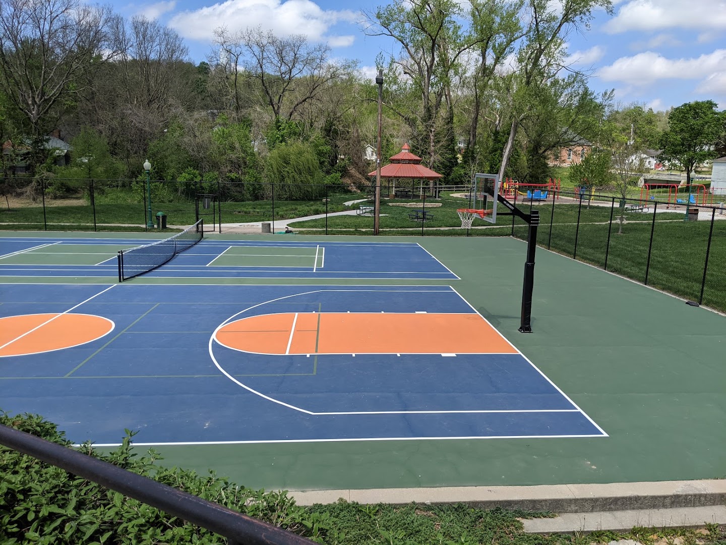 Spring St, Weston, MO 64098, USA